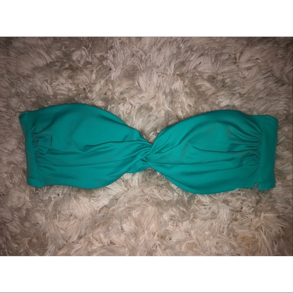 EUC Victoria Secret Strapless Bikini Top